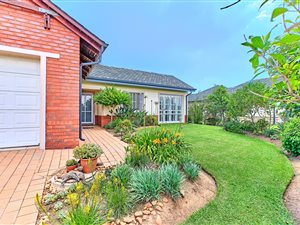 House in Waterfall Estate