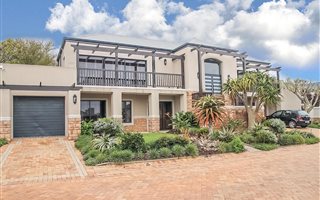 4 Bedroom House in Atlantic Beach