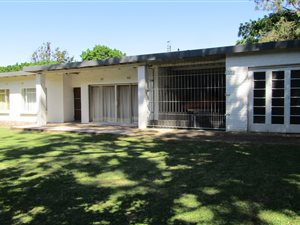 4 Bed House in Boesmansriviermond