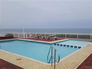 2 Bed Apartment in Shelly Beach