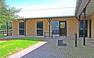 2 ha Farm in Sardinia Bay