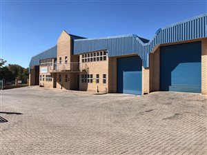 425 m² Industrial space in Laser Park