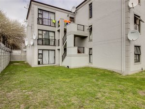 2 Bedroom Apartment in Sanlamhof