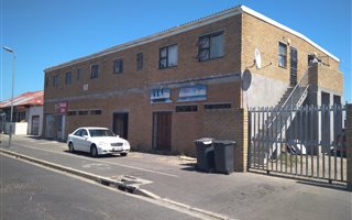 2 Bedroom Apartment in Factreton