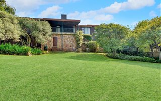 4 Bedroom House in Northcliff
