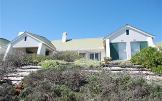 4 Bedroom House in Jakkalsfontein