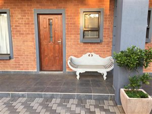 2 Bed Apartment in Lyttelton Manor