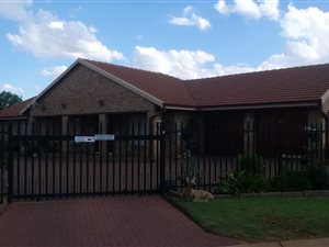 3 Bed House in Meyerton South