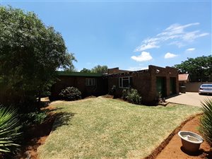 3 Bed House in Mayberry Park