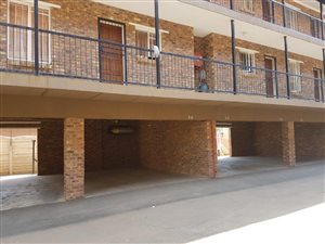 2 Bed Flat in Kempton Park Central