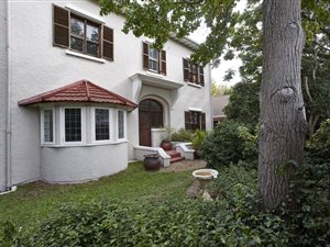 4 Bed House in Rondebosch