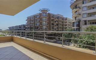 2 Bedroom Apartment in Umhlanga Ridge New Town Centre