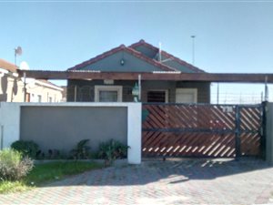 3 Bed House in Broadlands