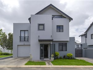 3 Bed House in Fourways