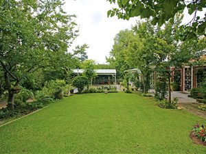 4 Bed House in Thornhill Estate