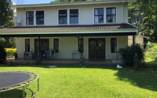 5 Bedroom House in Kloof