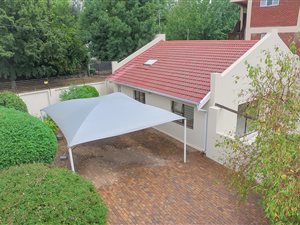 2 Bed Townhouse in Craighall Park