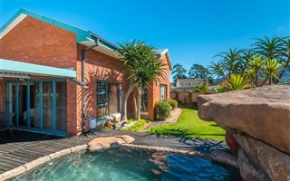 5 Bedroom House in Die Bult