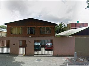 4 Bed Apartment in Bellevue