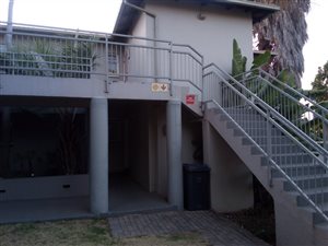 2 Bed Townhouse in Radiokop