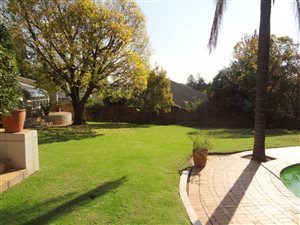 6 Bed House in River Club