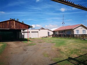553 ha Farm in Heilbron
