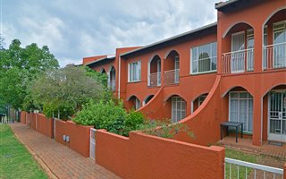 3 Bedroom Duplex in Fairland