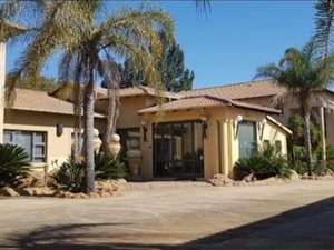 16 Bed House in Benoni North