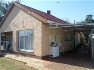 3 Bed House in Rothdene