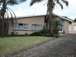 4 Bed House in Illiondale