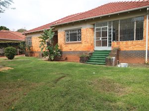3 Bed House in Emmarentia