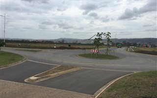 1.1 ha Land available in Cornubia