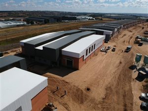 530 m² Industrial space in Linbro Park