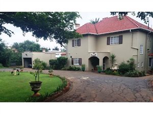 4 Bedroom House in Houghton Estate