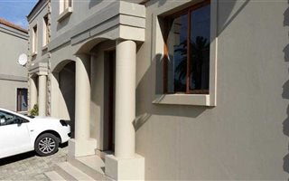 3 Bedroom Townhouse in Paradise Beach