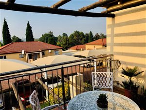 2 Bed Apartment in Vanderbijlpark SW