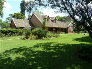 5 Bed House in Bothas Hill