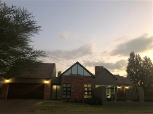 3 Bed House in The Meadows