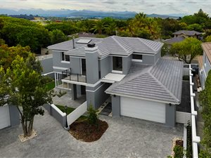 4 Bed House in Eversdal Heights