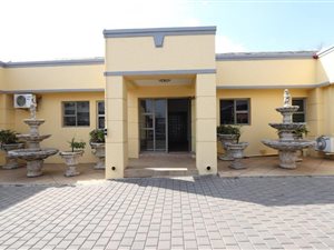 340 m² Commercial space in Parkmore