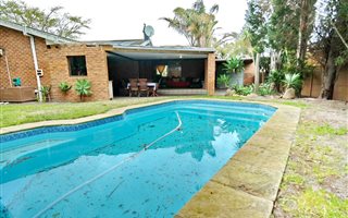 4 Bedroom House in Rouxville