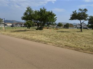 863 m² Land available in Melodie