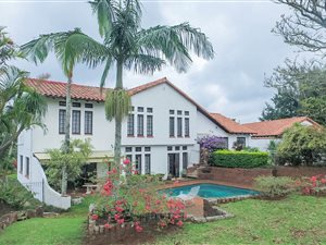 4 Bed House in Forest Hills