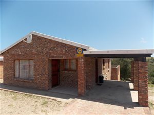3 Bedroom House in Pacaltsdorp