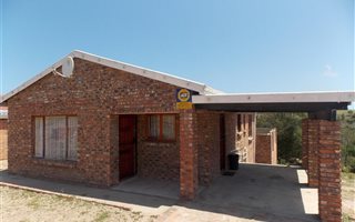 3 Bedroom House in Pacaltsdorp