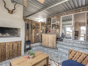 2 Bed House in Parsons Ridge