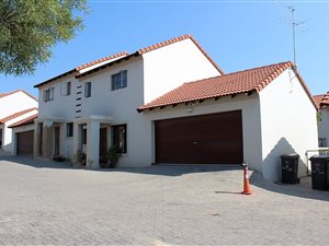 2 Bed Duplex in Noordwyk