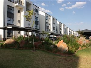 3 Bed Townhouse in Modderfontein