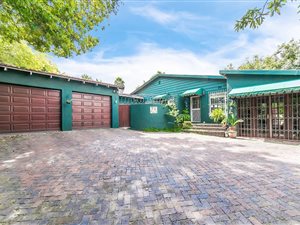 3 Bedroom House in Blairgowrie