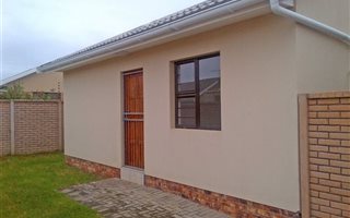 2 Bedroom House in Gonubie